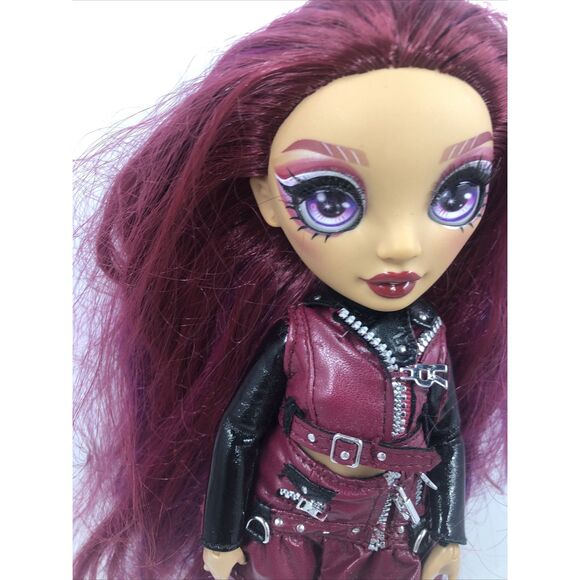 Rainbow High Mila Berrymore Doll Outfit & Boots Fashion MGA - Picture 9 of 16
